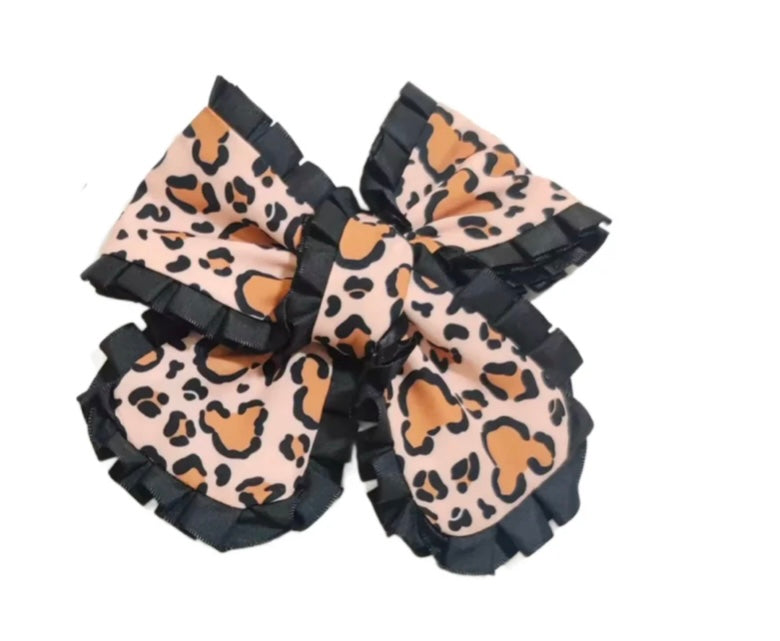 Ruffle Magic on Main Street Bows