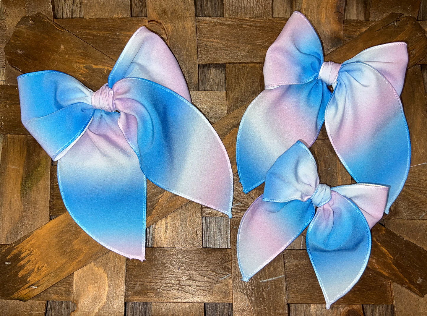 Ombre Fables Bows
