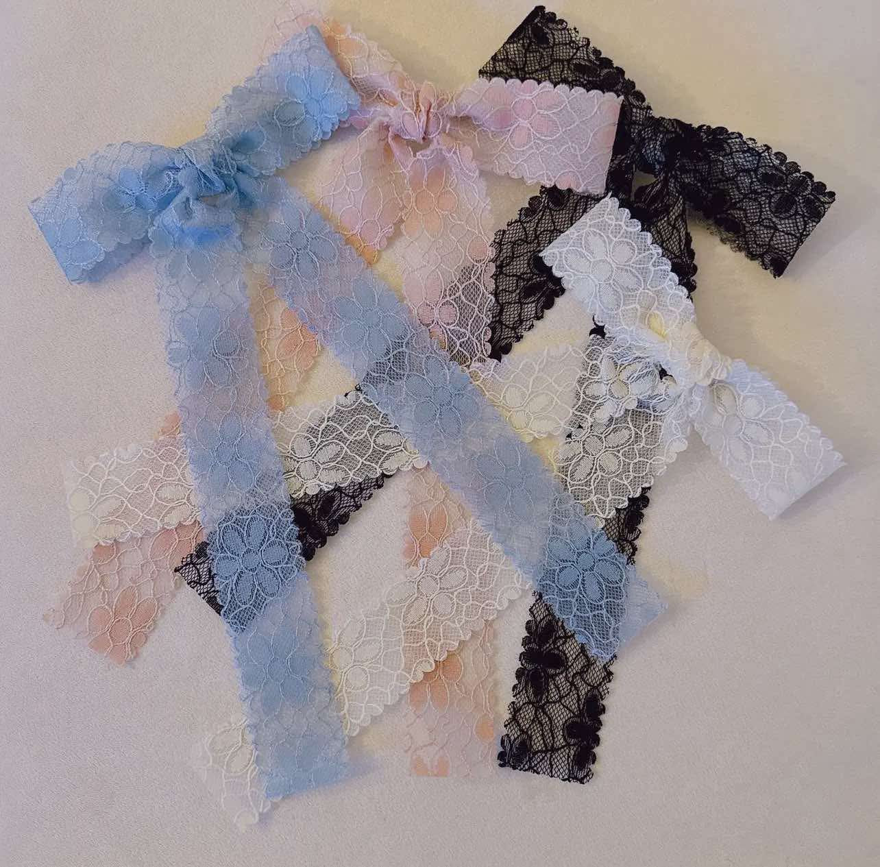 Luxe Lace Shimmer Bows
