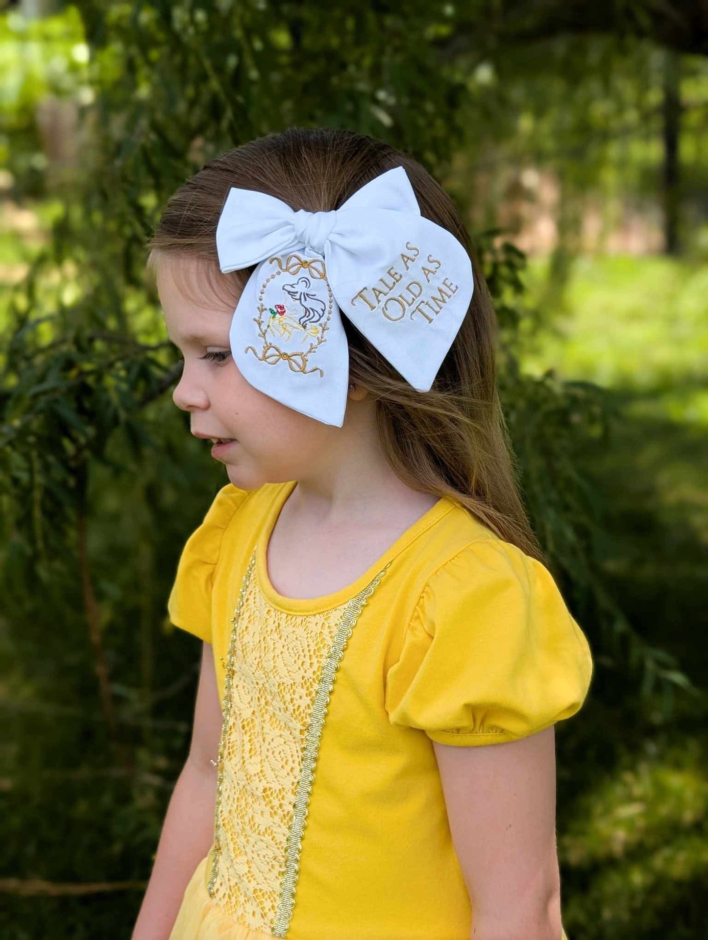 Pixie Dust and Roses Bows in Collobration with Graceful Kenzie