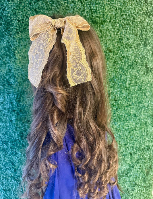 Festival of Lights Gold lace Bows