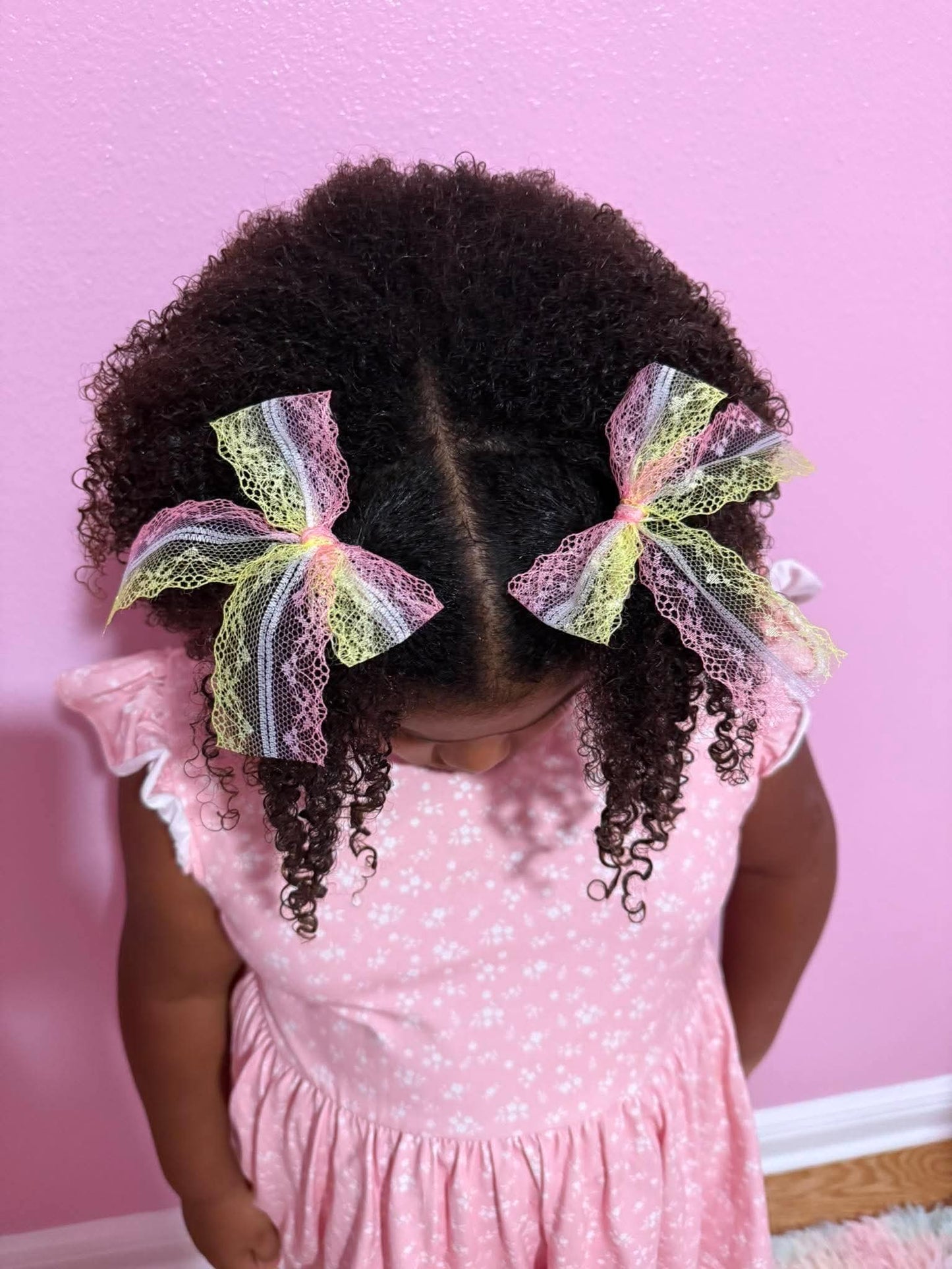 Hand-tied Summer Lace Collection