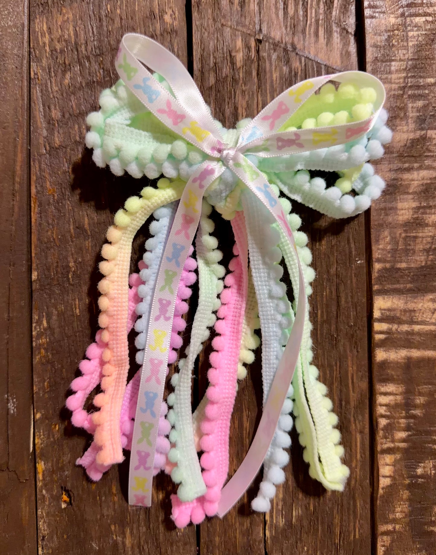 Easter Messy Bow