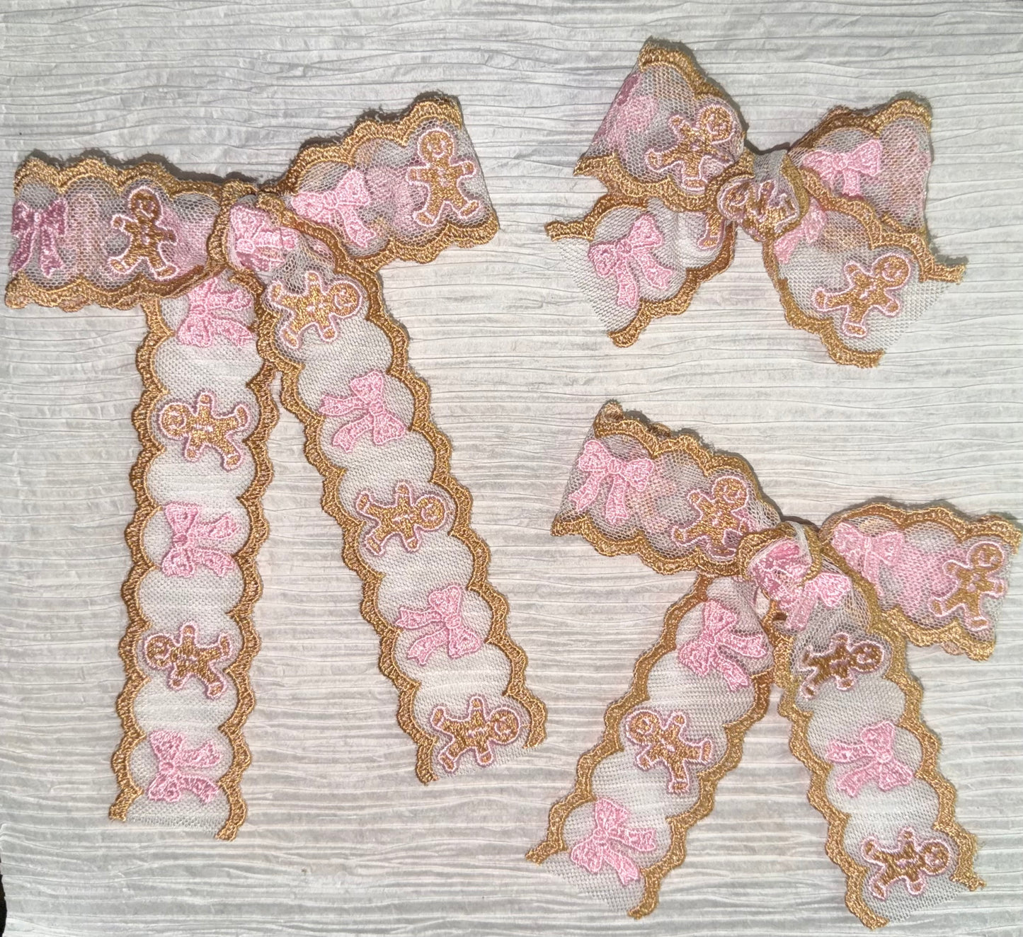 Can't Catch me..... Ginger Bread Lace Bows - Featuring GLT Lace