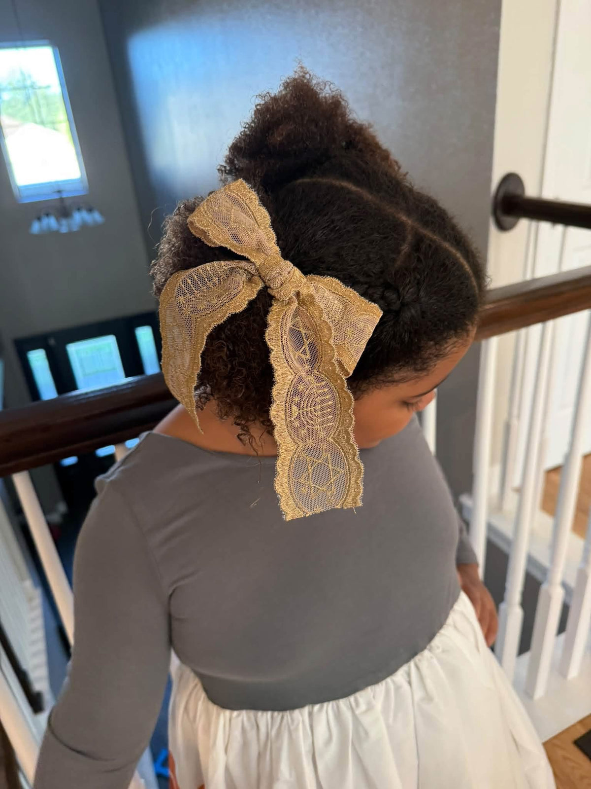 Festival of Lights Gold lace Bows