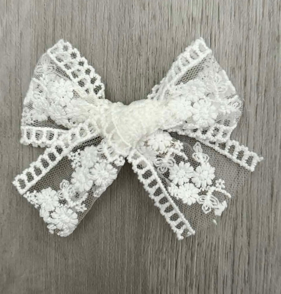 Heirloom Lace Minis