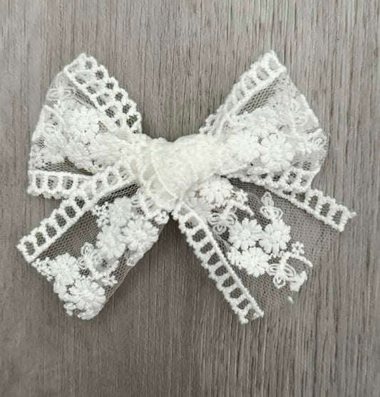 Heirloom Lace Minis