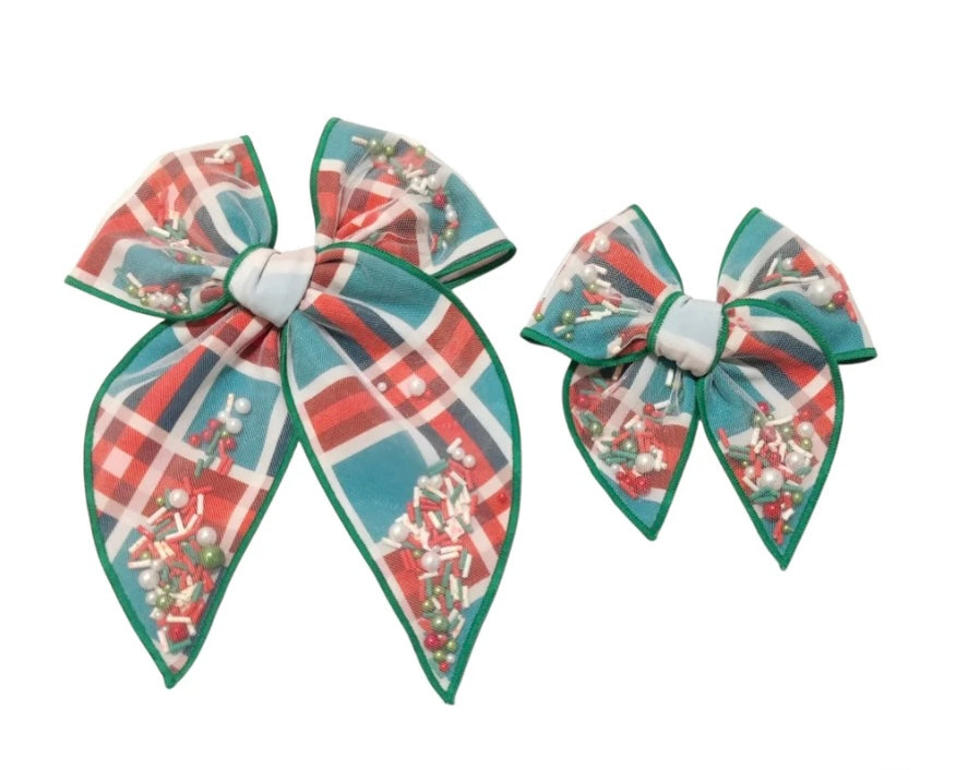 Holly Jolly Shaker Bow Collection