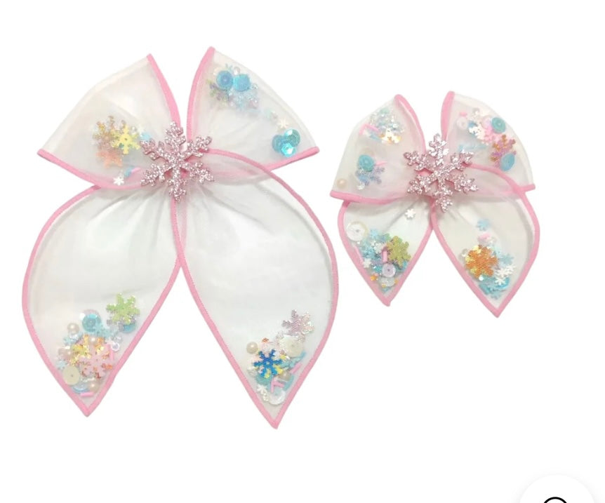 Holly Jolly Shaker Bow Collection