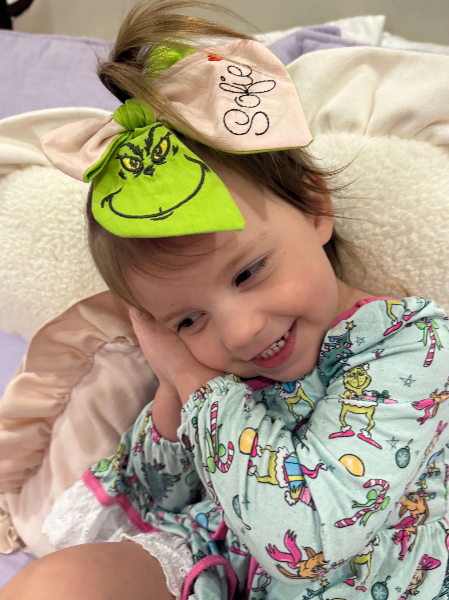 Two-Tone Meanie Greenie Bows