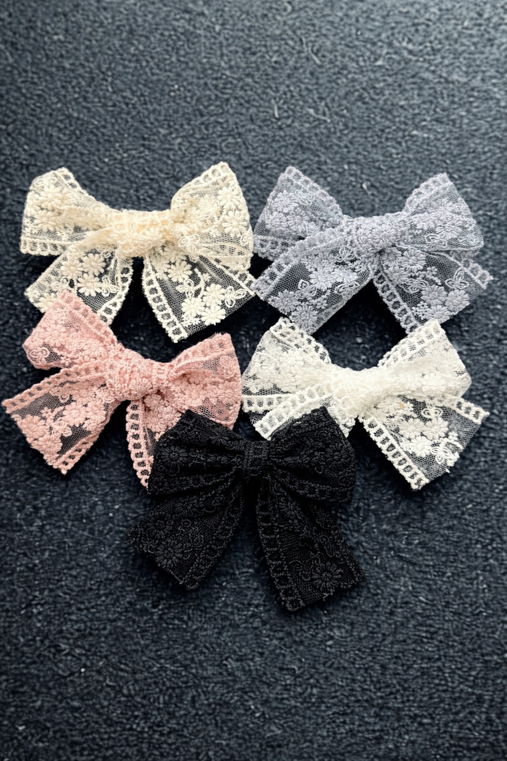 Heirloom Lace Minis